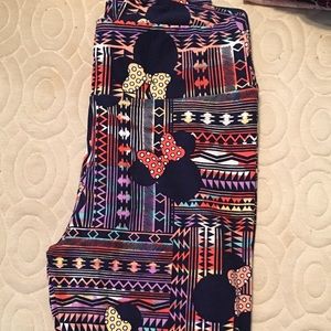 Excellent condition Disney Lularoe Leggings